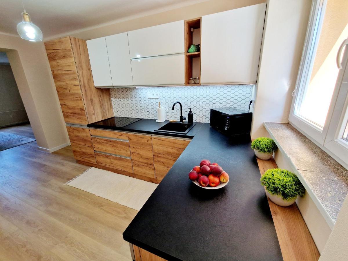 City Center Apartment - Self Check-In Spisska Nova Ves Exterior photo